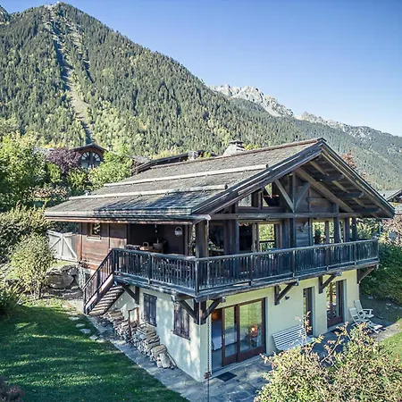 Horská chata Typique A Avec Parking Et Wifi, Proche Centre Et Pistes - Fr-1-343-182 Chamonix